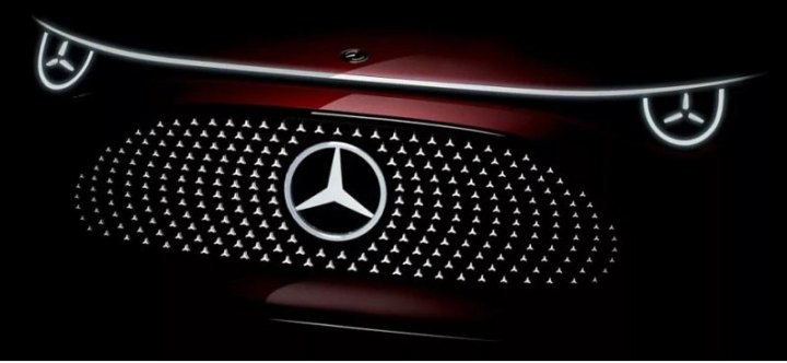 Mercedes представил концепт CLA в преддверии его дебюта на автосалоне в Мюнхене 3 сентября