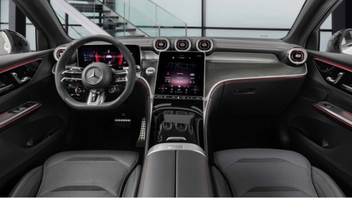 Mercedes-AMG сообщает, что GLC43 разгоняется до 100 км/ч за 4,7 сек. Максимальная скорость…