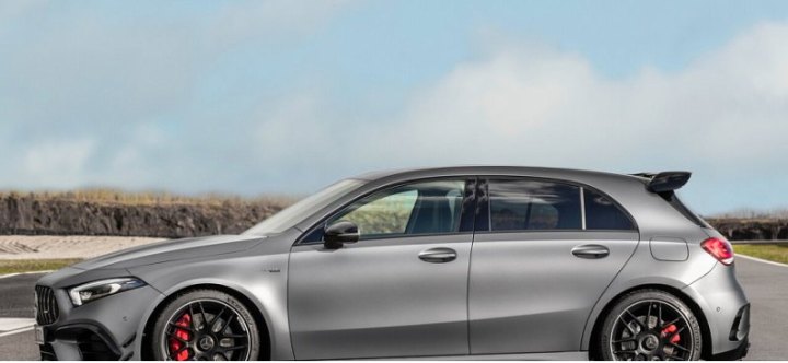 Mercedes представил прощальную версию мощного Mercedes-AMG A 45 Final Edition