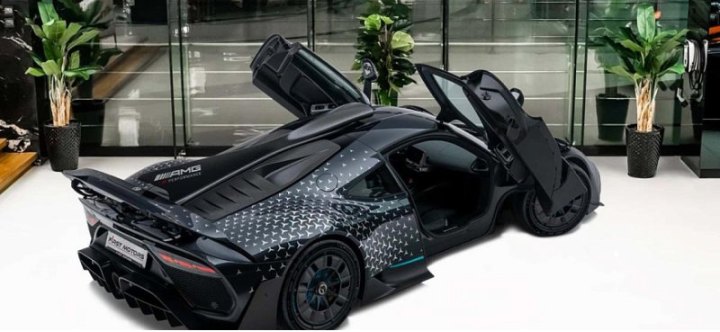 Подержанный Mercedes-AMG One продается за 4,46 миллиона долларов