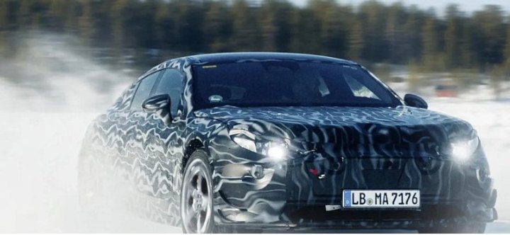 Mercedes-AMG вывел на зимние тесты первый фирменный электромобиль GT