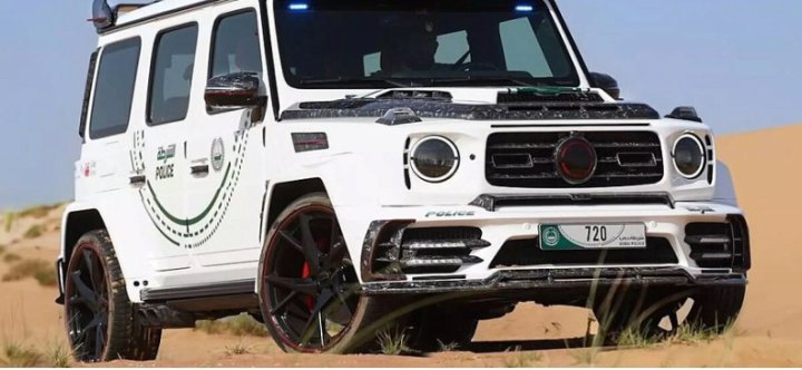 Полиция Дубая получила новый супервнедорожник на базе Mercedes-AMG G 63