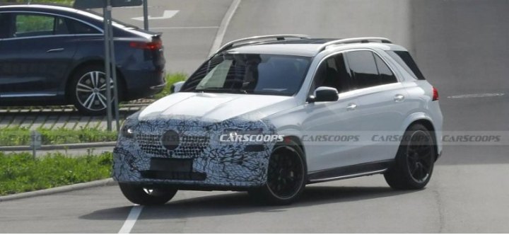 Кроссовер Mercedes GLE готов получить второй рестайлинг