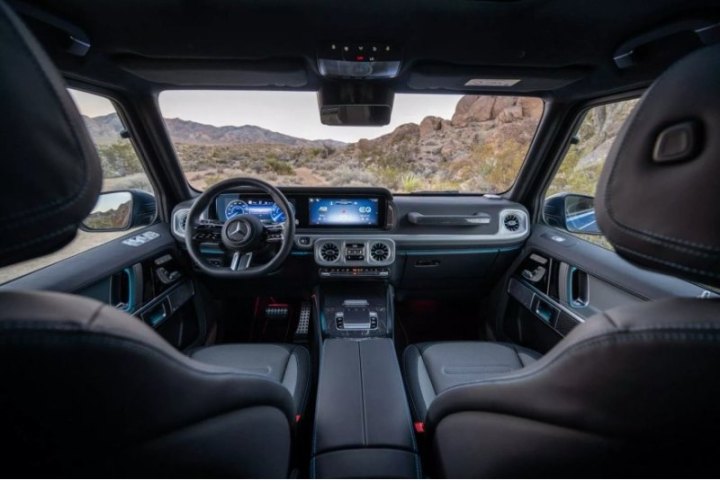 Квадратная форма Mercedes G-класса и внушительная снаряженная масса означают, что это не самый…