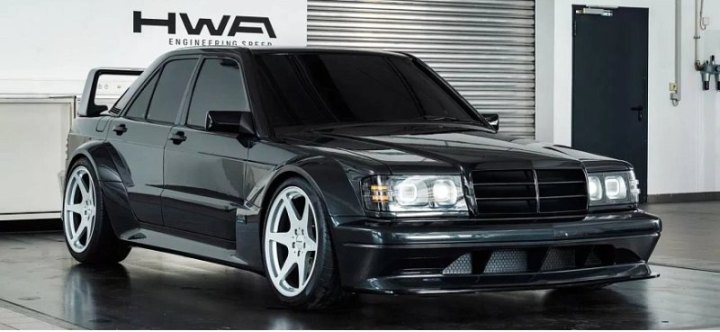 Эта современная версия Mercedes 190E Evo от ателье HWA может вас удивить