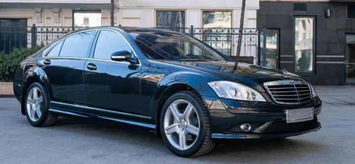 Mercedes-Benz S-Class 2008 года в идеальном состоянии выставили на продажу за 16 миллионов рублей