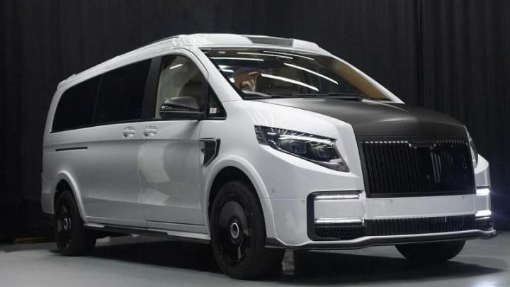Ателье Mansory преобразило микроавтобус Mercedes до неузнаваемости