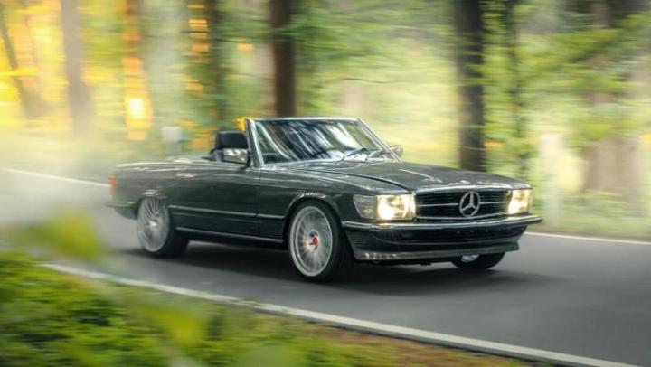 Тюнер представил рестомод Mercedes-Benz SL R107 1979 года выпуска