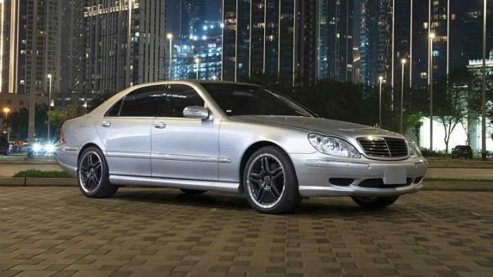 2002 Mercedes-Benz S 63 AMG