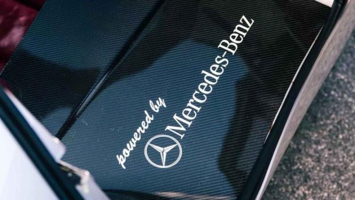 Это могло сделать автомобиль быстрее любого той эпохи, включая McLaren F1 и Porsche GT1. Но, к…