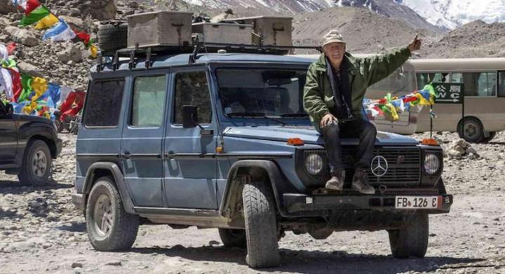 Гюнтер Хольторф на своем Mercedes-Benz G-Class