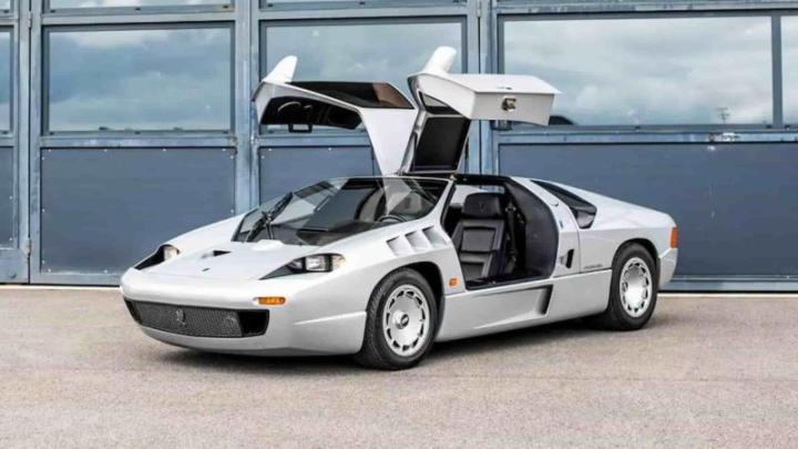 Isdera Imperator