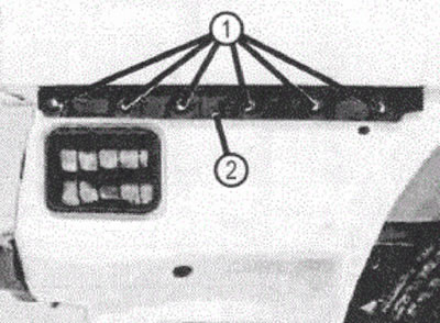 VN 8.013 1. Зашчапкі; 2 Кранштэйны