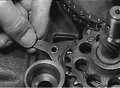 Извлечение фиксатора промежуточного вала