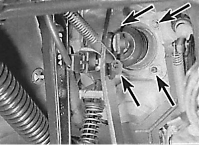 Location of the nuts securing the pedals to the engine compartment bulkhead