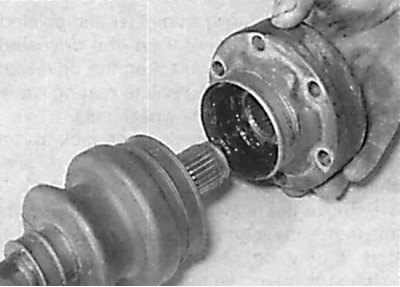 Installing the inner CV joint on the drive shaft