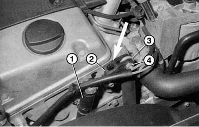 Fig. 4.24. Auxiliary drive belt tensioner: 1 – vibration damper; 2 – tensioner; 3 – spring; 4 – nut