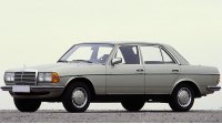 W123, седан, 1976 год