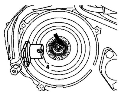 7. Remove the rotor and runner (4) of the distributor (engines series 120.980).
