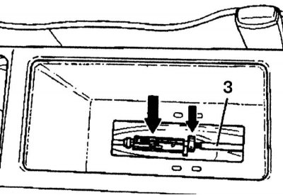 3. Unhook the rear deflector control cable (3).