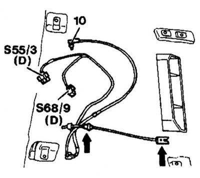 8. Disconnect the vacuum tubes and wiring connectors from the front tie strap. Cut the tie strap.