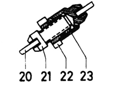 Check the reliability of the fastening of the two bolts on the bracket (13).